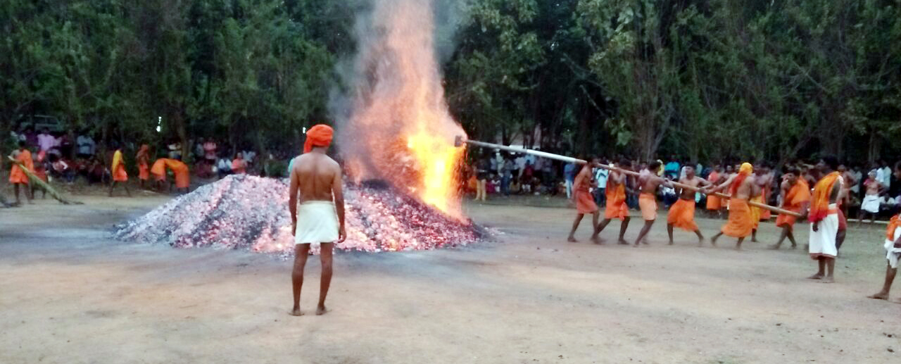 ಮಡಿಕೇರಿ: ಕಲ್ಲುಗುಂಡಿಯಲ್ಲಿ ಶ್ರದ್ಧಾಭಕ್ತಿಯಿಂದ ಜರುಗಿದ ಶ್ರೀಮಹಾವಿಷ್ಣು ದೈವದ ಒತ್ತೆಕೋಲ